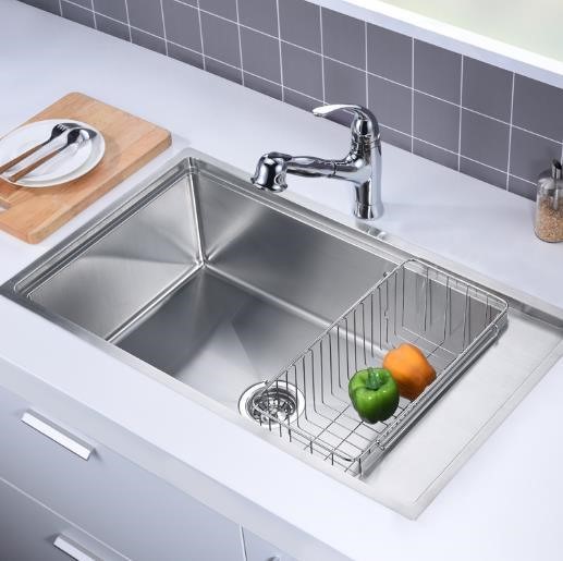 Five Useful Kitchen Sink Accessories You Need